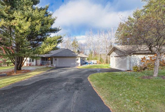 16542 W Ridgerock Rd, Hayward, WI 54843