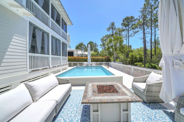 305 Flatwoods Forest Loop, Santa Rosa Beach, FL 32459