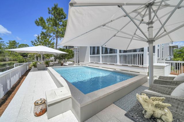 305 Flatwoods Forest Loop, Santa Rosa Beach, FL 32459