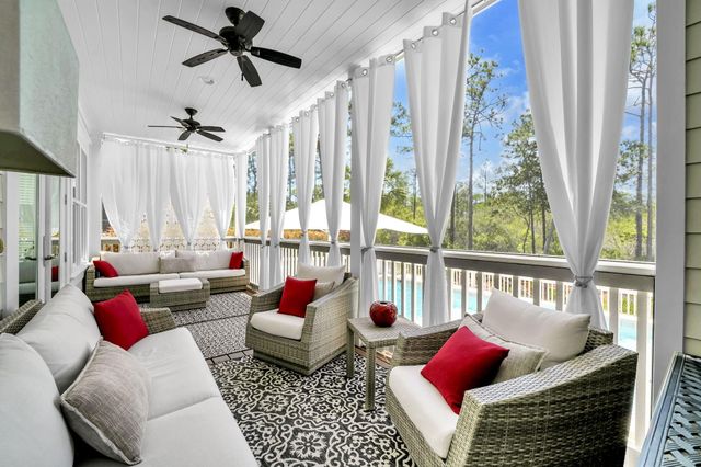 305 Flatwoods Forest Loop, Santa Rosa Beach, FL 32459