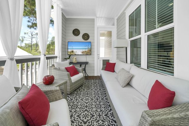 305 Flatwoods Forest Loop, Santa Rosa Beach, FL 32459