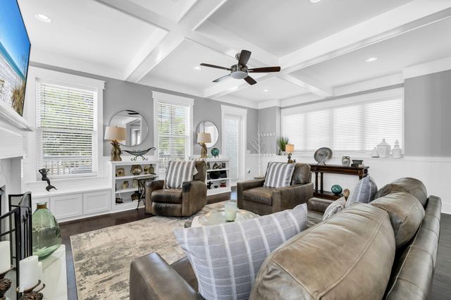 305 Flatwoods Forest Loop, Santa Rosa Beach, FL 32459