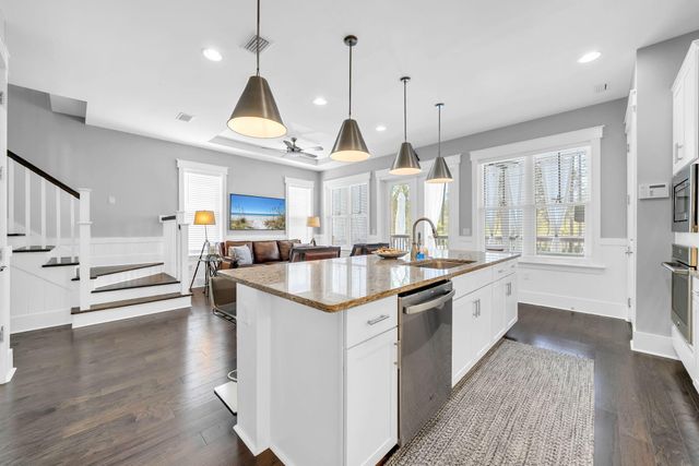 305 Flatwoods Forest Loop, Santa Rosa Beach, FL 32459
