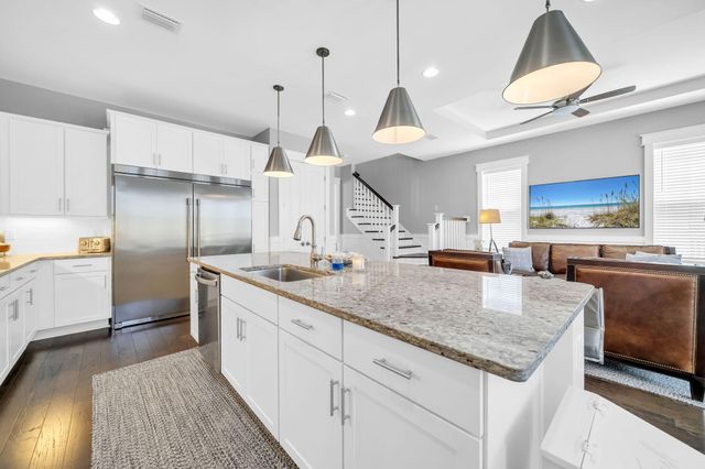 305 Flatwoods Forest Loop, Santa Rosa Beach, FL 32459