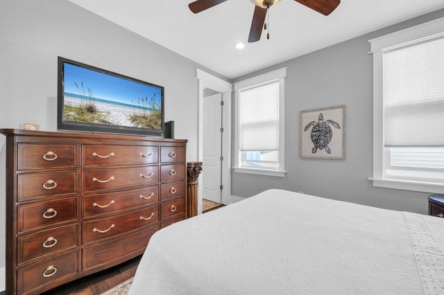 305 Flatwoods Forest Loop, Santa Rosa Beach, FL 32459