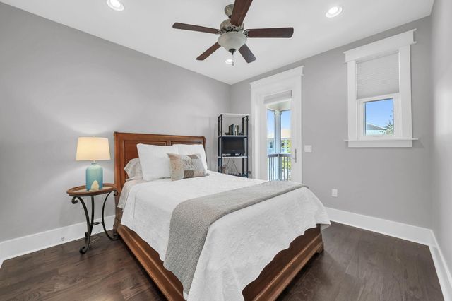 305 Flatwoods Forest Loop, Santa Rosa Beach, FL 32459