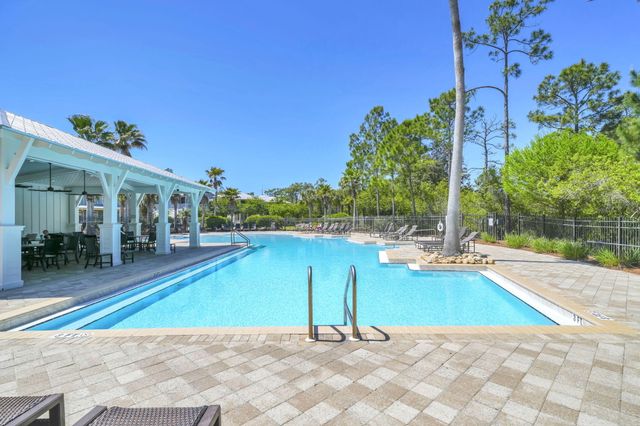 305 Flatwoods Forest Loop, Santa Rosa Beach, FL 32459