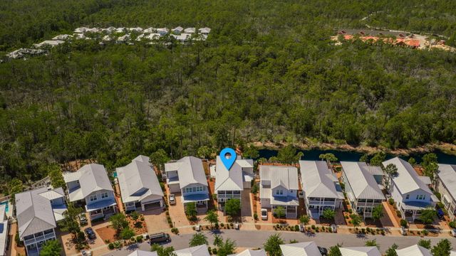 305 Flatwoods Forest Loop, Santa Rosa Beach, FL 32459