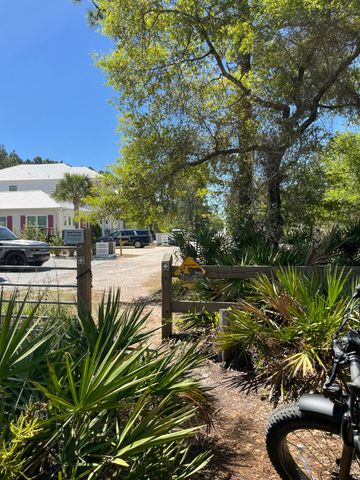 305 Flatwoods Forest Loop, Santa Rosa Beach, FL 32459