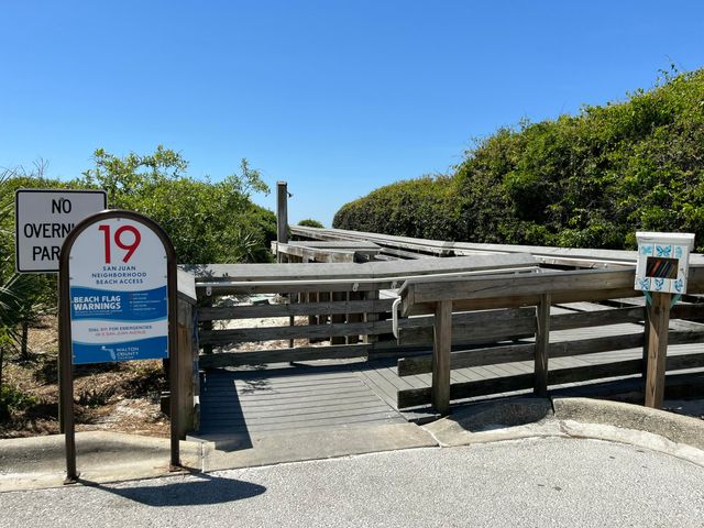 305 Flatwoods Forest Loop, Santa Rosa Beach, FL 32459