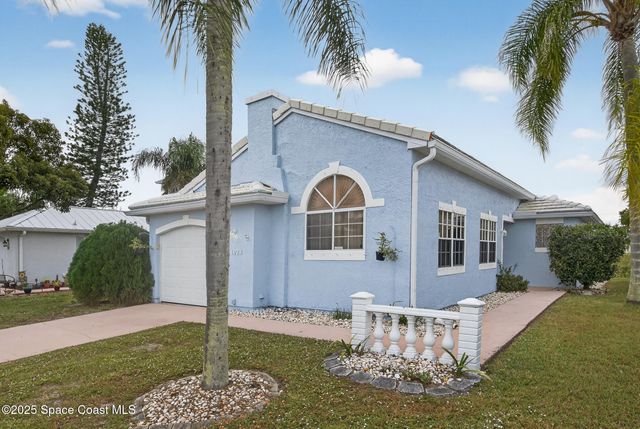 1924 Sugarberry Court NE, Palm Bay, FL 32905