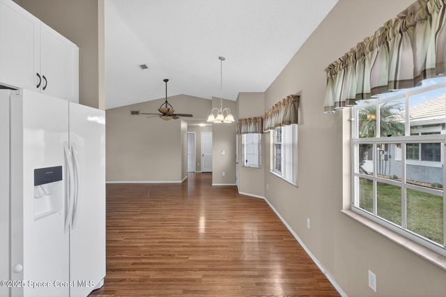 1924 Sugarberry Court NE, Palm Bay, FL 32905