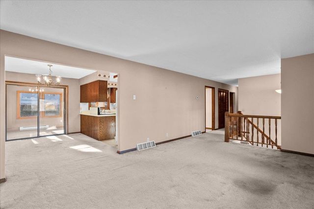 120 W 20TH STREET, Neillsville, WI 54456