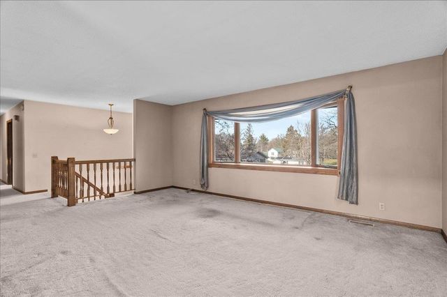 120 W 20TH STREET, Neillsville, WI 54456