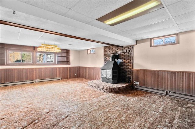 120 W 20TH STREET, Neillsville, WI 54456