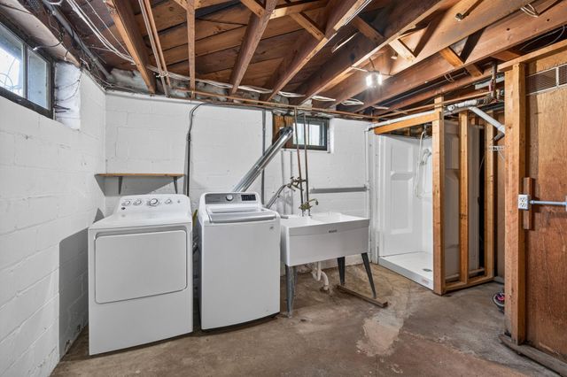 1051 Ottawa Avenue, West Saint Paul, MN 55118