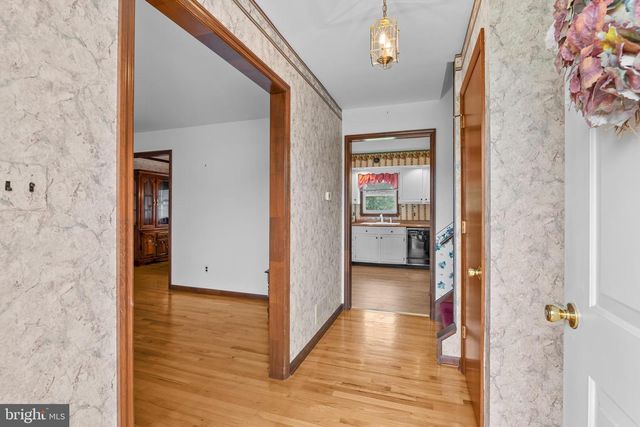 30 STARDUST DR, Newark, DE 19702