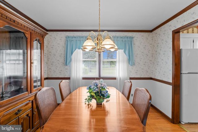 30 STARDUST DR, Newark, DE 19702