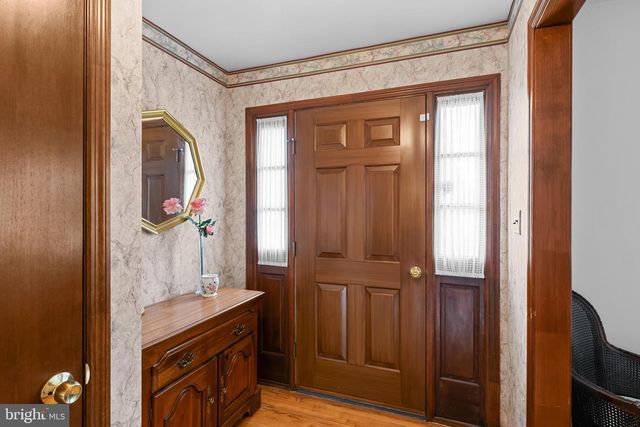 30 STARDUST DR, Newark, DE 19702