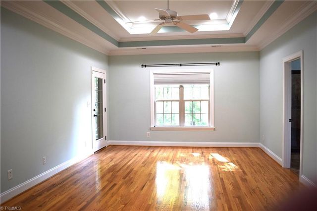 5338 Mckinney Court, Walkertown, NC 27051