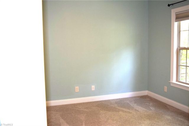 5338 Mckinney Court, Walkertown, NC 27051