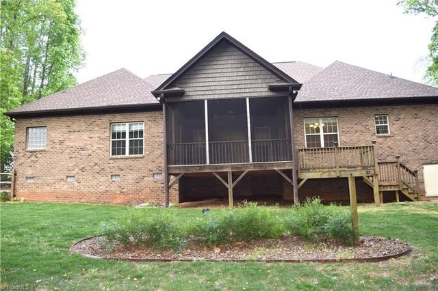 5338 Mckinney Court, Walkertown, NC 27051