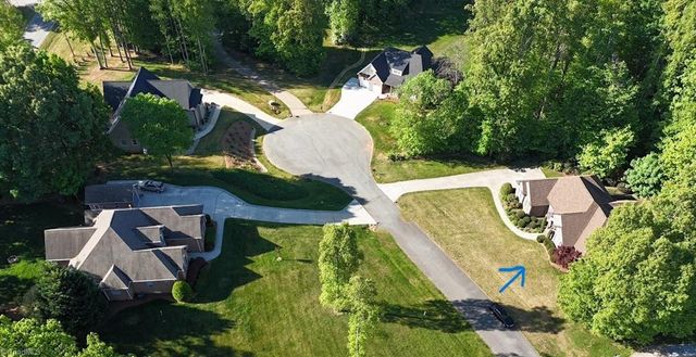 5338 Mckinney Court, Walkertown, NC 27051