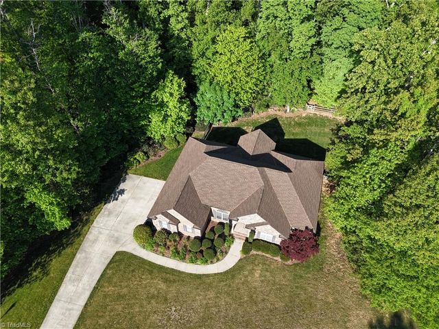 5338 Mckinney Court, Walkertown, NC 27051