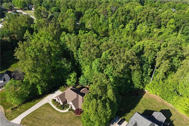 5338 Mckinney Court, Walkertown, NC 27051