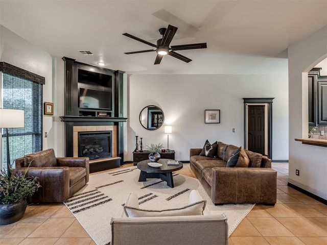4007 Kitty Hawk Drive, Blanchard, OK 73010