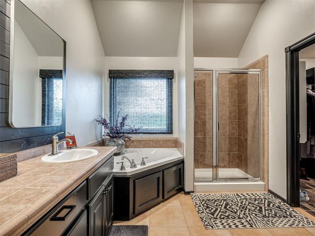 4007 Kitty Hawk Drive, Blanchard, OK 73010