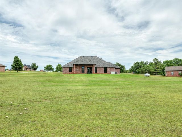 4007 Kitty Hawk Drive, Blanchard, OK 73010