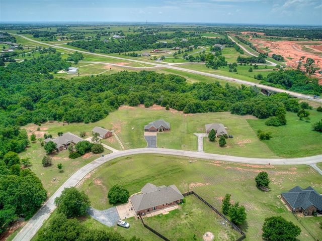 4007 Kitty Hawk Drive, Blanchard, OK 73010