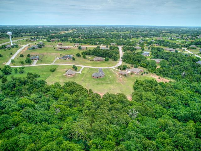 4007 Kitty Hawk Drive, Blanchard, OK 73010