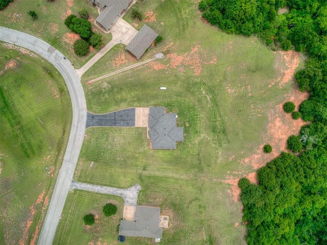 4007 Kitty Hawk Drive, Blanchard, OK 73010