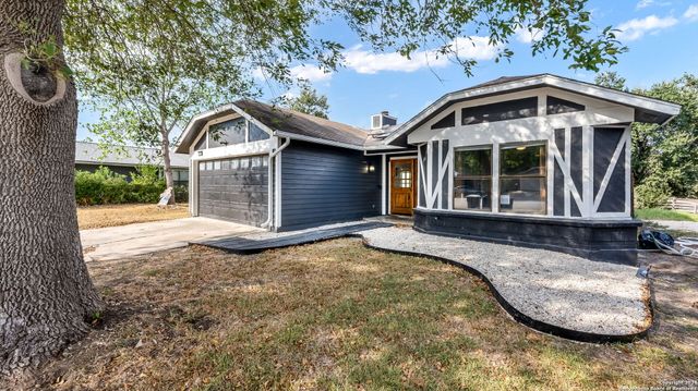 7935 Sonny Rdg, San Antonio, TX 78244