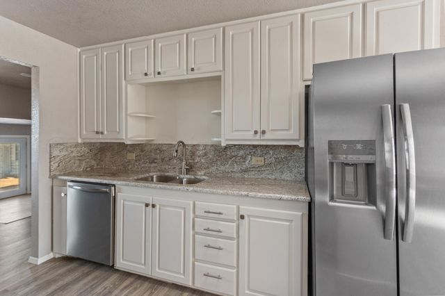 1119 S Main Street, Wheeler, TX 79096