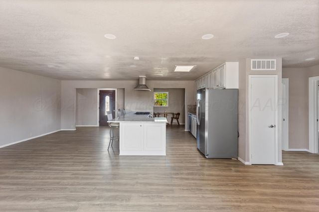 1119 S Main Street, Wheeler, TX 79096