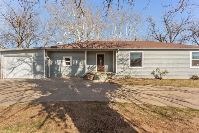 1119 S Main Street, Wheeler, TX 79096