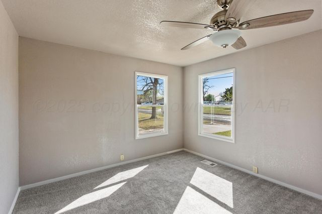 1119 S Main Street, Wheeler, TX 79096