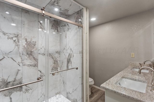 1119 S Main Street, Wheeler, TX 79096