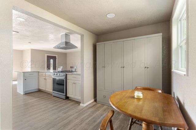 1119 S Main Street, Wheeler, TX 79096