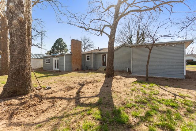 1119 S Main Street, Wheeler, TX 79096