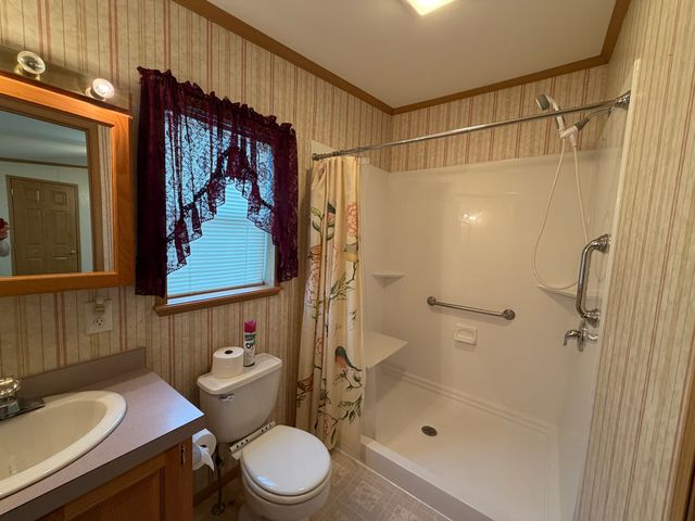 16 3rd Street, Beacon Falls, CT 06403