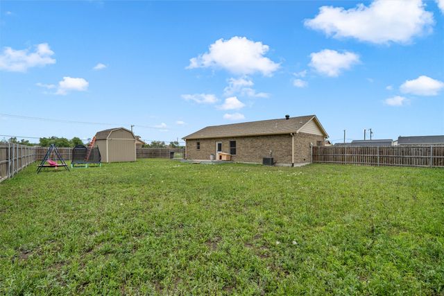 106 Moore Street, Itasca, TX 76055