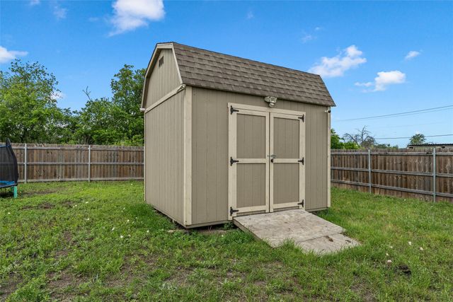 106 Moore Street, Itasca, TX 76055