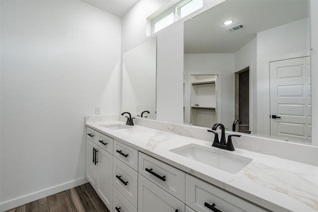 252 Amaranta LN, Dale, TX 78616