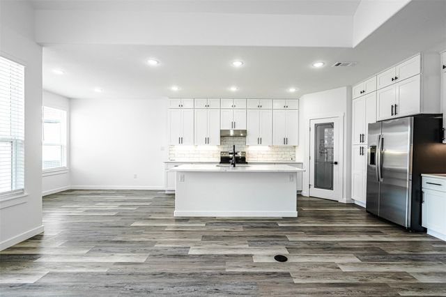 252 Amaranta LN, Dale, TX 78616
