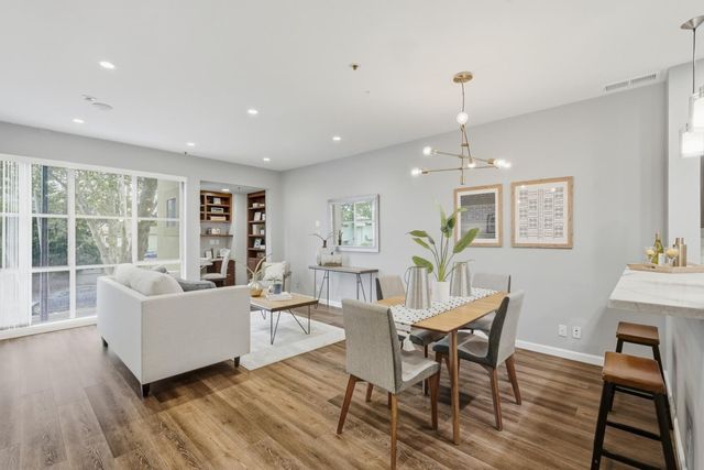 97 E Saint James Street 26, San Jose, CA 95112