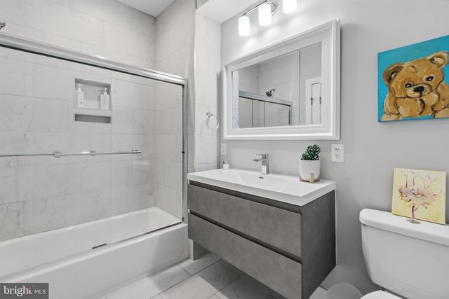 1517 N MARSTON ST, Philadelphia, PA 19121